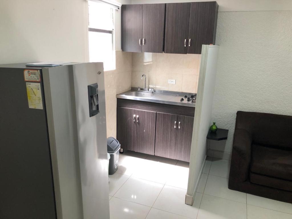 Amoblados Medellin Laureles Apartment Ngoại thất bức ảnh