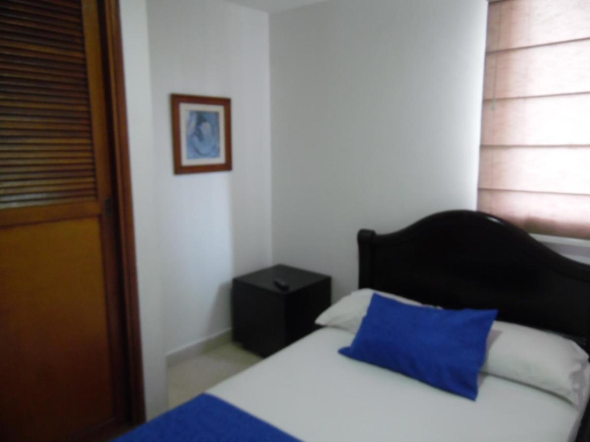 Amoblados Medellin Laureles Apartment Ngoại thất bức ảnh