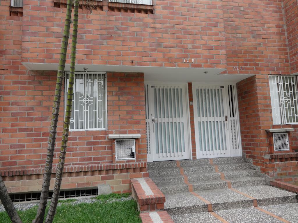 Amoblados Medellin Laureles Apartment Ngoại thất bức ảnh