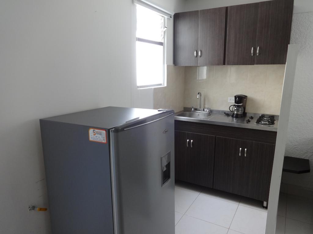 Amoblados Medellin Laureles Apartment Phòng bức ảnh