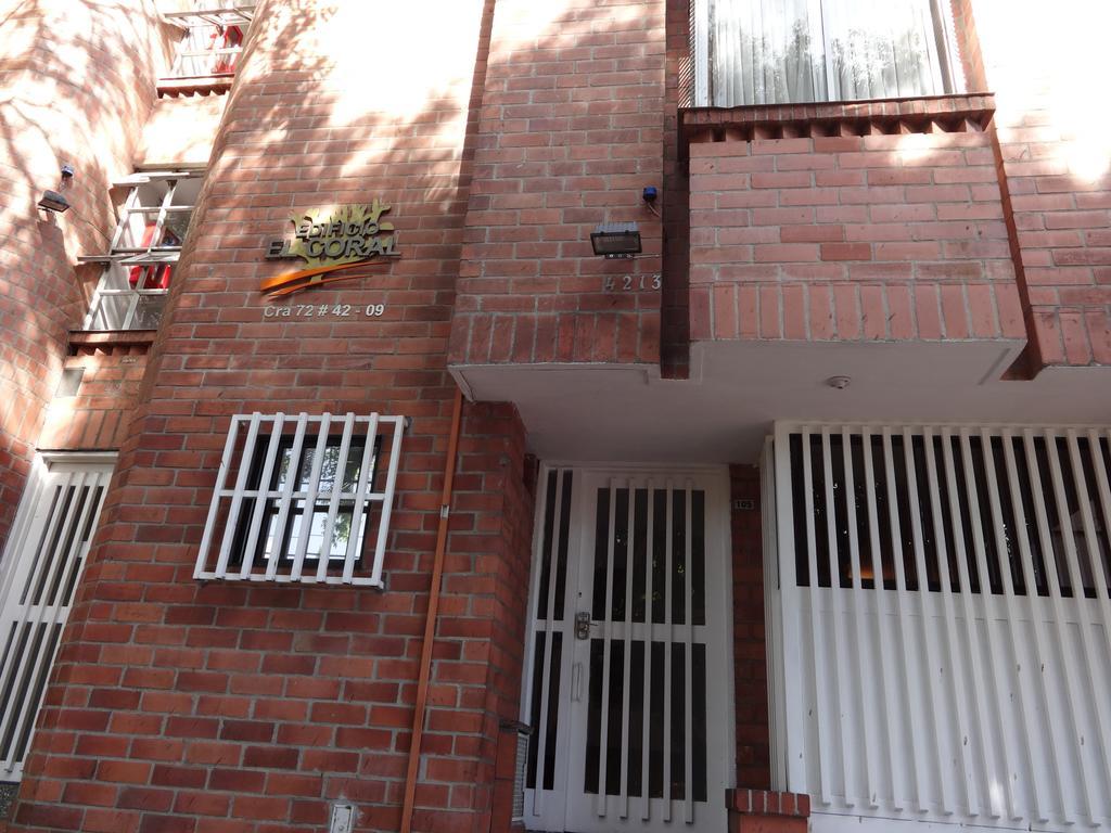 Amoblados Medellin Laureles Apartment Ngoại thất bức ảnh